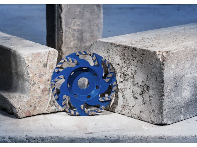 Diamantni lončasti brus Bosch EXPERT Concrete, 2608901478